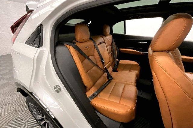 2024 Cadillac XT4 Sport AWD-Pano Roof-Htd/Cooled Massaging Leather