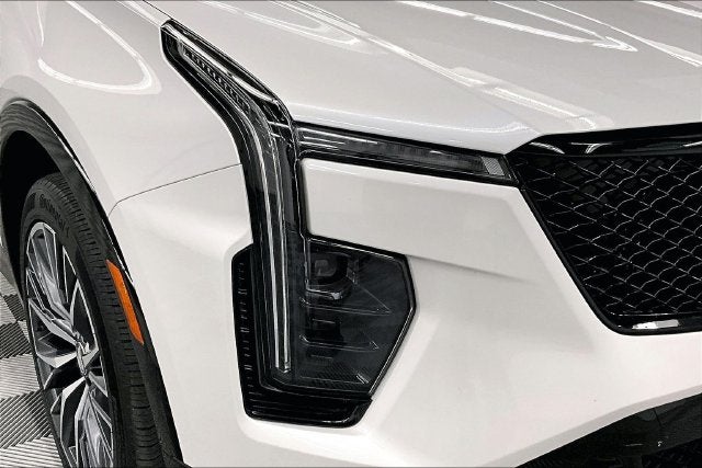 2024 Cadillac XT4 Sport AWD-Pano Roof-Htd/Cooled Massaging Leather