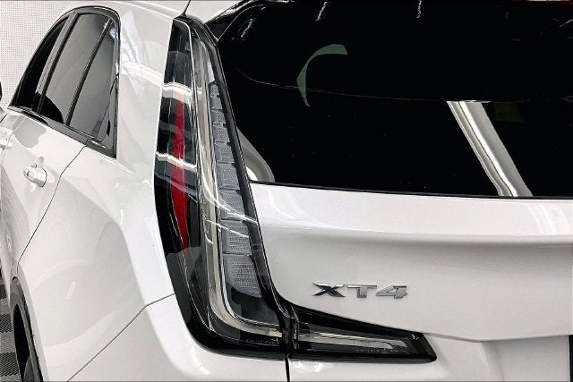 2024 Cadillac XT4 Sport AWD-Pano Roof-Htd/Cooled Massaging Leather