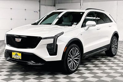 2024 Cadillac XT4 Sport