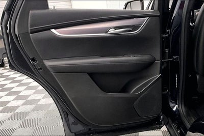 2022 Cadillac XT5 Luxury