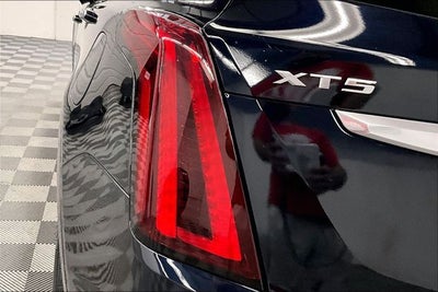 2022 Cadillac XT5 Luxury