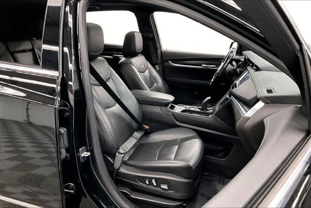 2021 Cadillac XT5 Premium Luxury Pano Roof-Htd Leather-Blind Spot Monitor