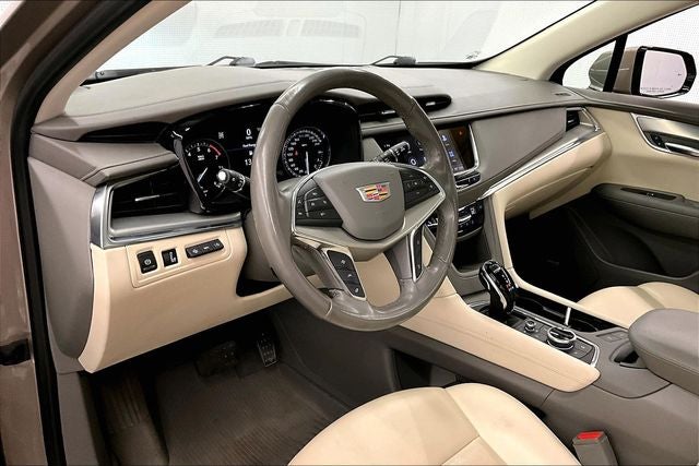 2022 Cadillac XT5 Premium Luxury AWD-Pano Roof-Htd Leather-Remote Start