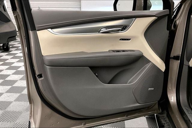 2022 Cadillac XT5 Premium Luxury AWD-Pano Roof-Htd Leather-Remote Start