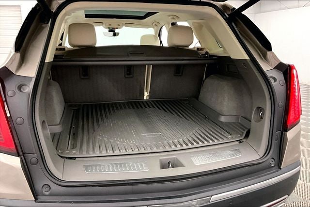 2022 Cadillac XT5 Premium Luxury AWD-Pano Roof-Htd Leather-Remote Start