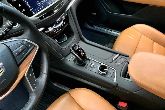 2024 Cadillac XT5 Premium Luxury AWD-Panoramic Roof-Adaptive Cruise Control