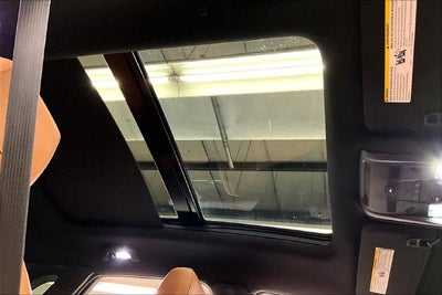 2024 Cadillac XT5 Premium Luxury AWD-Panoramic Roof-Adaptive Cruise Control