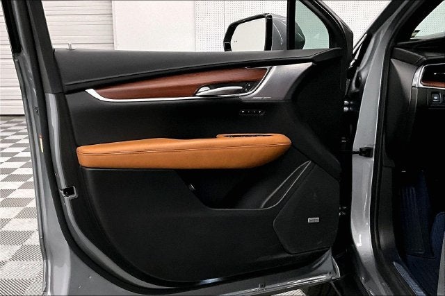2024 Cadillac XT5 Premium Luxury AWD-Panoramic Roof-Adaptive Cruise Control