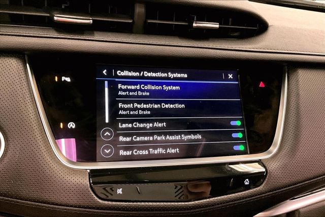 2024 Cadillac XT5 Premium Luxury AWD-Pano Roof-Htd Leather-Remote Start
