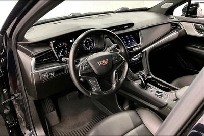 2022 Cadillac XT5 Premium Luxury