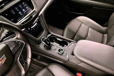 2022 Cadillac XT5 Premium Luxury