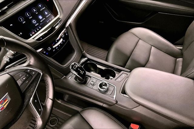 2022 Cadillac XT5 Premium Luxury