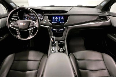 2022 Cadillac XT5 Premium Luxury