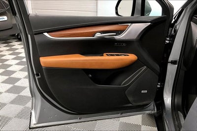 2024 Cadillac XT5 Premium Luxury AWD-Pano Roof-Adaptive Cruise-Htd Leather