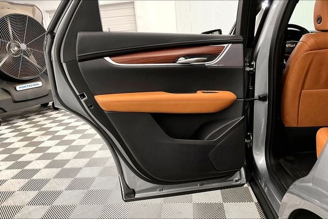 2024 Cadillac XT5 Premium Luxury AWD-Pano Roof-Adaptive Cruise-Htd Leather