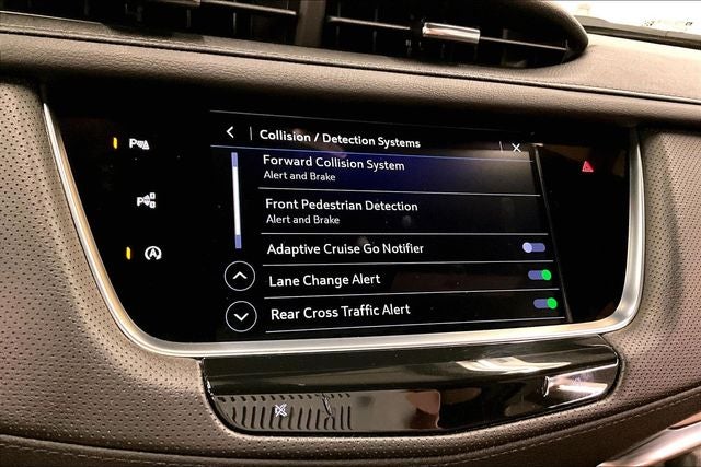 2024 Cadillac XT5 Premium Luxury AWD-Pano Roof-Adaptive Cruise-Htd Leather