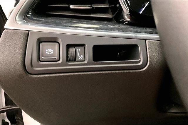 2023 Cadillac XT5 Premium Luxury AWD-Pano Roof-Htd Leather-Remote Start