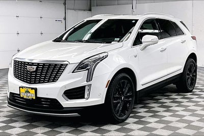 2022 Cadillac XT5 Premium Luxury