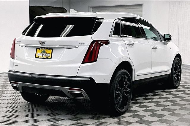 2022 Cadillac XT5 Premium Luxury