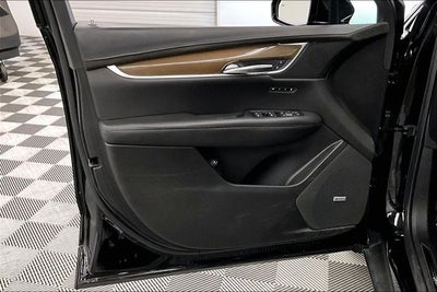 2019 Cadillac XT5 Platinum