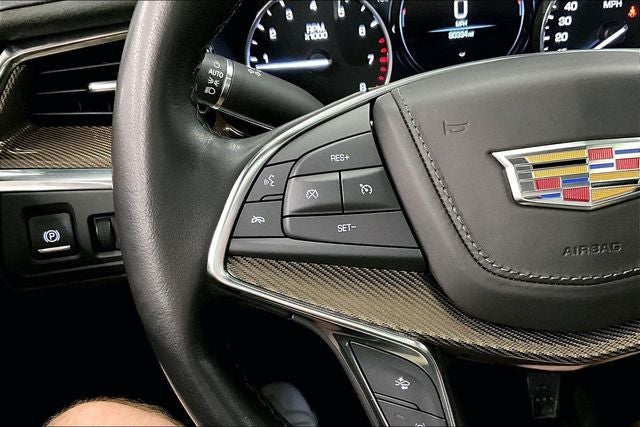 2019 Cadillac XT5 Platinum