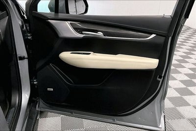 2025 Cadillac XT5 Sport AWD-Pano Roof-Adaptive Cruise-Htd/Cooled Leather