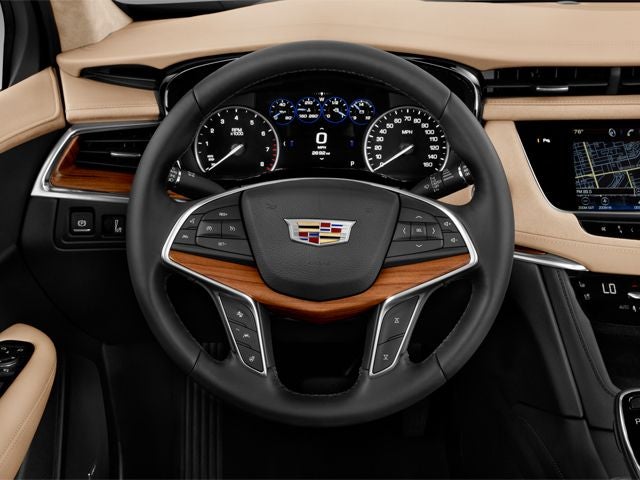 2018 Cadillac XT5 Platinum
