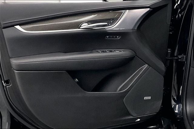 2022 Cadillac XT5 Sport AWD-Pano Roof-Adaptive Cruise-Htd Leather