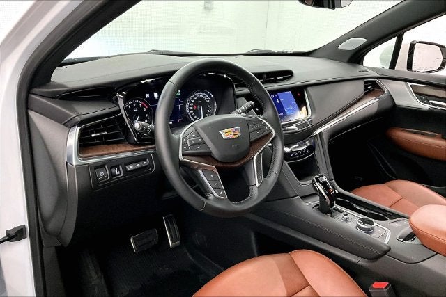 2025 Cadillac XT5 Sport AWD-Panoramic Roof-Adaptive Cruise
