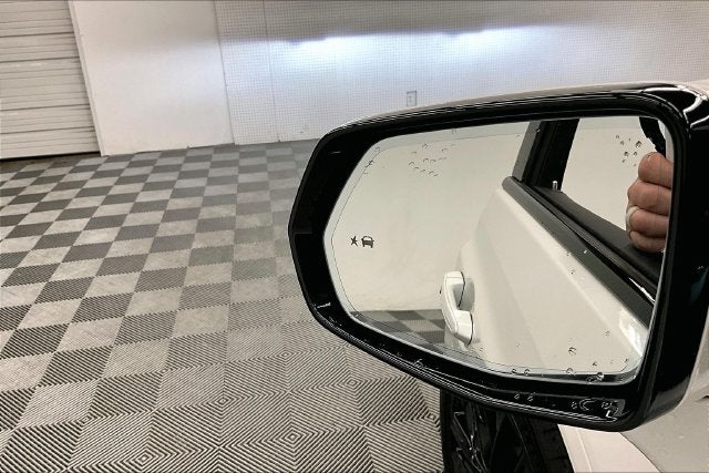 2025 Cadillac XT5 Sport AWD-Panoramic Roof-Adaptive Cruise