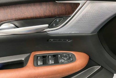 2025 Cadillac XT5 Sport AWD-Panoramic Roof-Adaptive Cruise