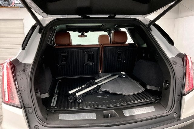 2025 Cadillac XT5 Sport AWD-Panoramic Roof-Adaptive Cruise