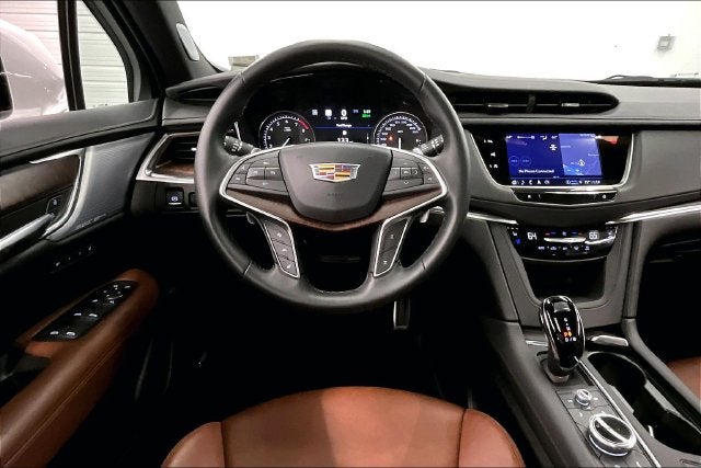 2025 Cadillac XT5 Sport AWD-Panoramic Roof-Adaptive Cruise