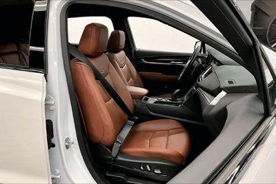 2025 Cadillac XT5 Sport AWD-Panoramic Roof-Adaptive Cruise