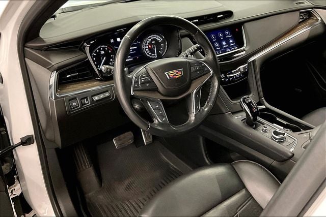 2022 Cadillac XT5 Sport AWD-Onyx Pkg-Pano Roof-Adaptive Cruise
