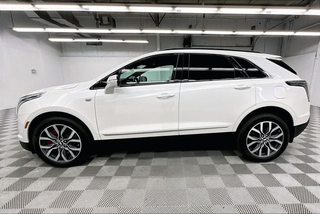 2022 Cadillac XT5 Sport AWD-Pano Roof-Htd/Cooled Leather-20'' Wheels