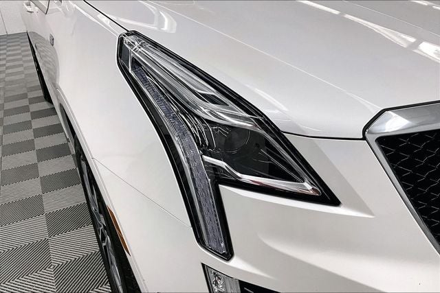 2022 Cadillac XT5 Sport AWD-Pano Roof-Htd/Cooled Leather-20'' Wheels