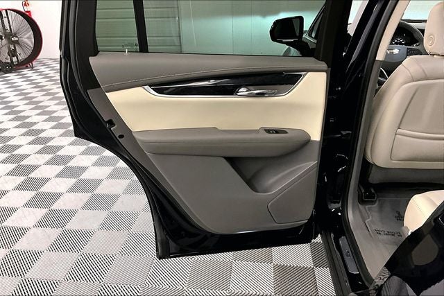 2022 Cadillac XT6 Premium Luxury