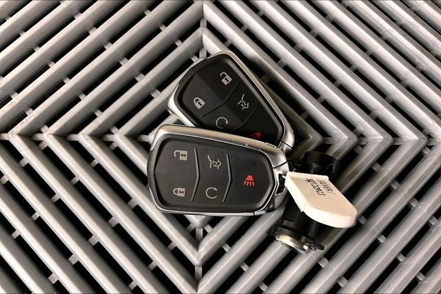 2025 Cadillac XT6 Premium Luxury Pano Roof - Htd/Cooled Leather - 20'' Wheels