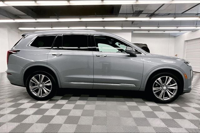 2025 Cadillac XT6 Premium Luxury Pano Roof - Htd/Cooled Leather - 20'' Wheels