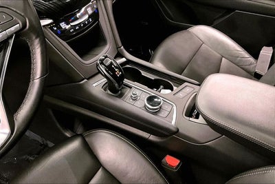 2025 Cadillac XT6 Premium Luxury Pano Roof - Htd/Cooled Leather - 20'' Wheels