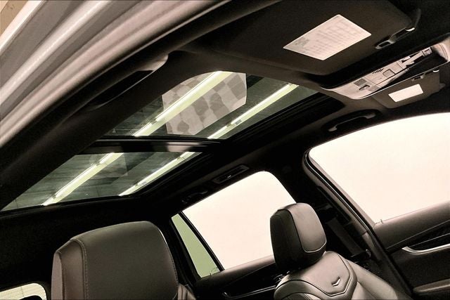 2025 Cadillac XT6 Premium Luxury Pano Roof - Htd/Cooled Leather - 20'' Wheels