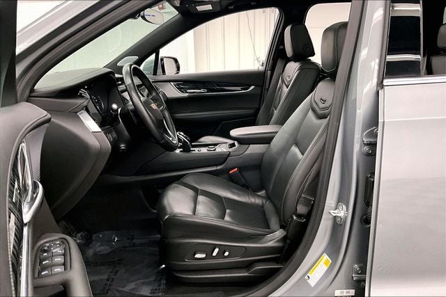 2025 Cadillac XT6 Premium Luxury Pano Roof - Htd/Cooled Leather - 20'' Wheels