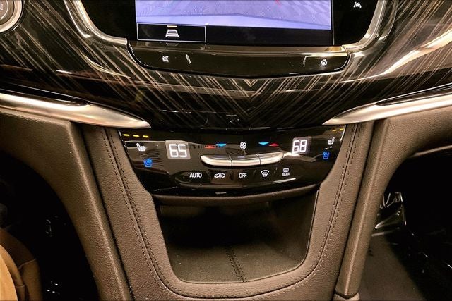 2025 Cadillac XT6 Premium Luxury Pano Roof - Htd/Cooled Leather - 20'' Wheels