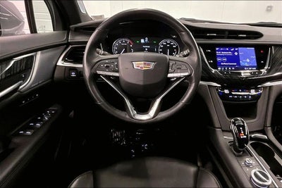2025 Cadillac XT6 Premium Luxury Pano Roof - Htd/Cooled Leather - 20'' Wheels