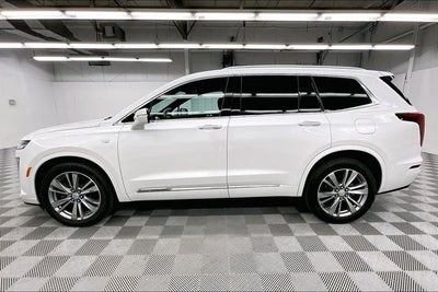 2023 Cadillac XT6 Premium Luxury AWD-Pano Roof-Htd/Cooled Leather-20'' Wheels