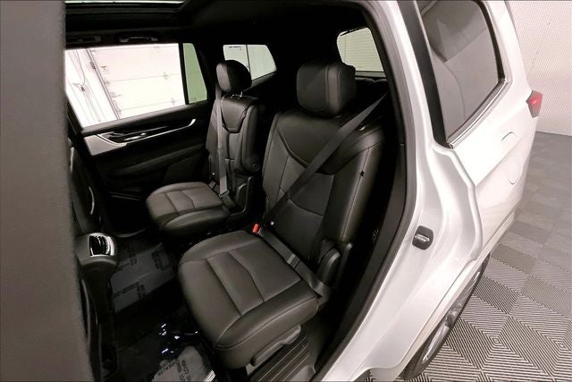 2023 Cadillac XT6 Premium Luxury AWD-Pano Roof-Htd/Cooled Leather-20'' Wheels