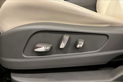 2023 Cadillac XT6 Premium Luxury AWD - Pano Roof - Htd/Cooled Leather - 20'' Wheels