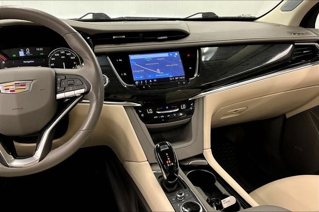 2023 Cadillac XT6 Premium Luxury